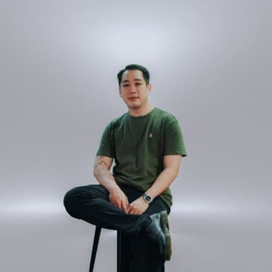 Jake Lee